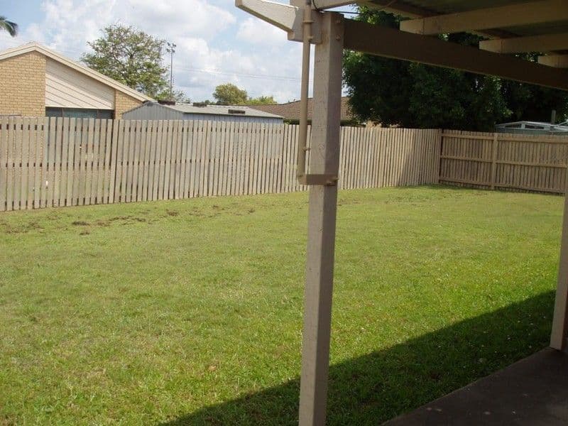 12 Zinnia Court, RUNCORN QLD 4113, Runcorn - Thumbnail 2