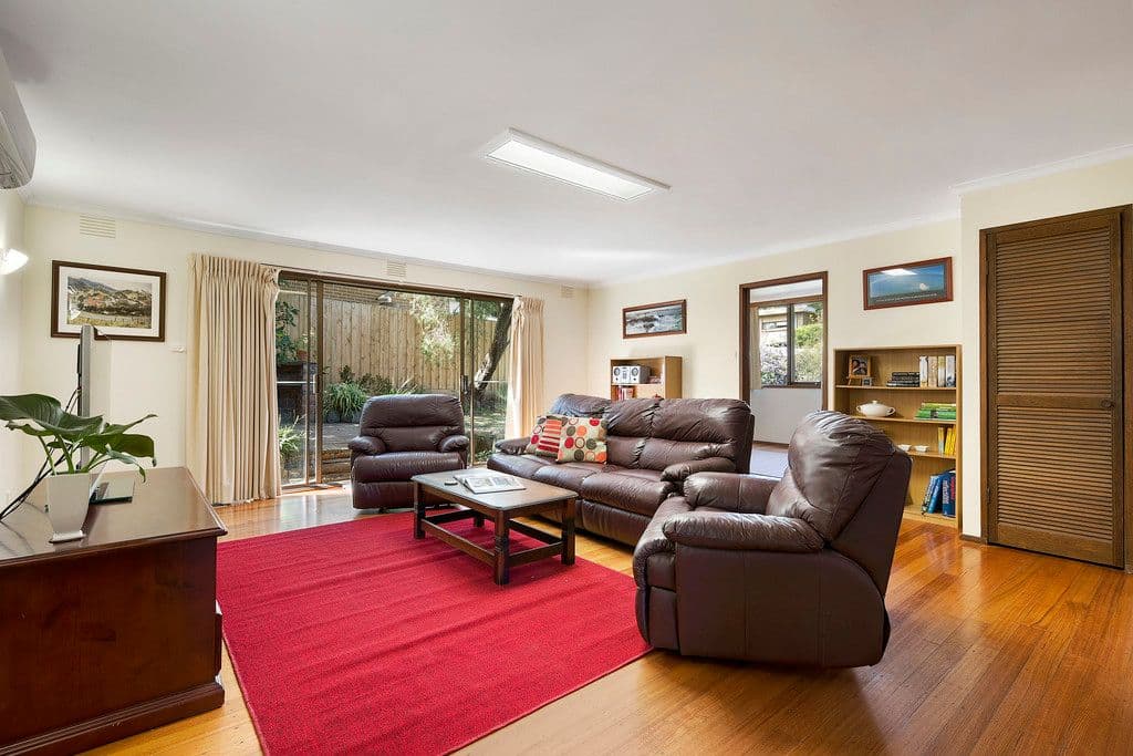 14 Lincoln Drive, Lower Plenty VIC 3093, Lower Plenty - Thumbnail 2