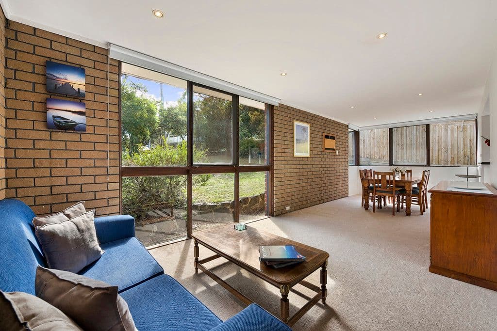 14 Lincoln Drive, Lower Plenty VIC 3093, Lower Plenty - Thumbnail 3