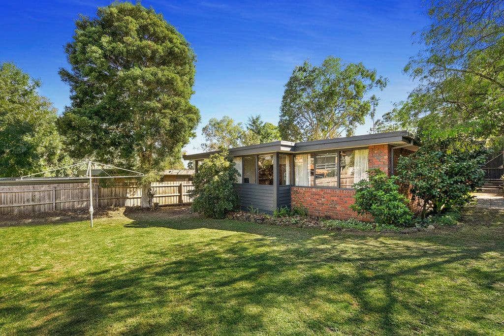 14 Lincoln Drive, Lower Plenty VIC 3093, Lower Plenty - Thumbnail 4