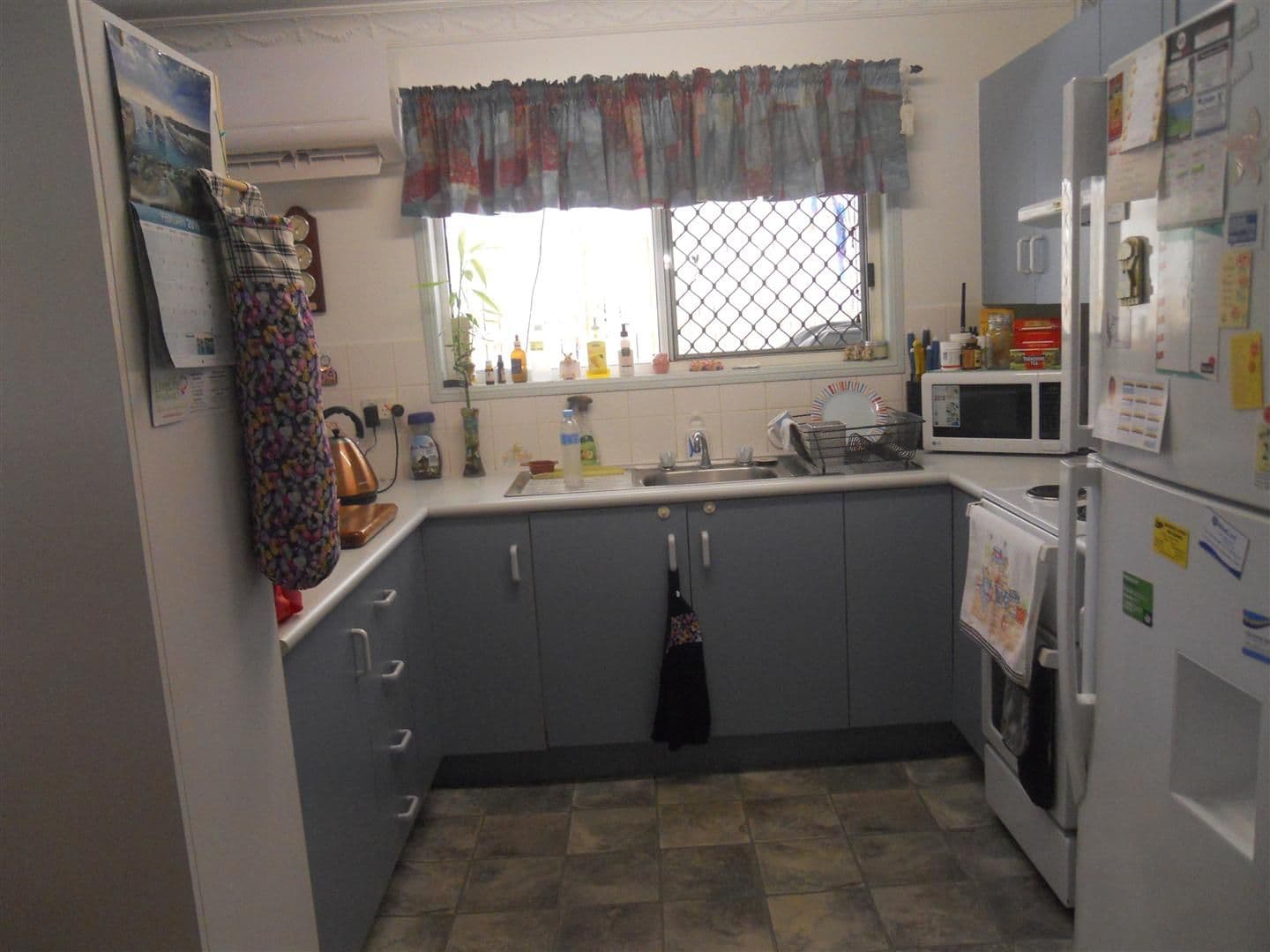 19 Misfeld Close, Gracemere QLD 4702, Gracemere - Thumbnail 2