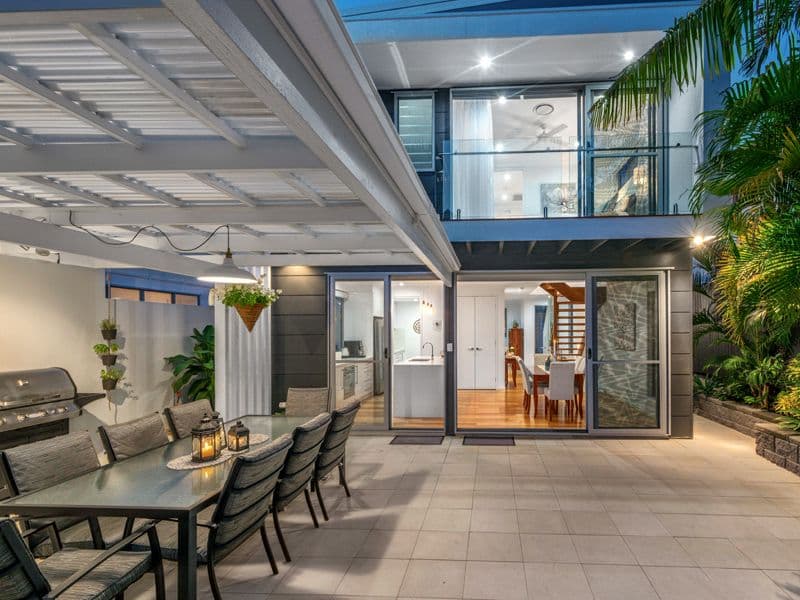 42 Philip Street, Hawthorne QLD 4171, Hawthorne - Image 1