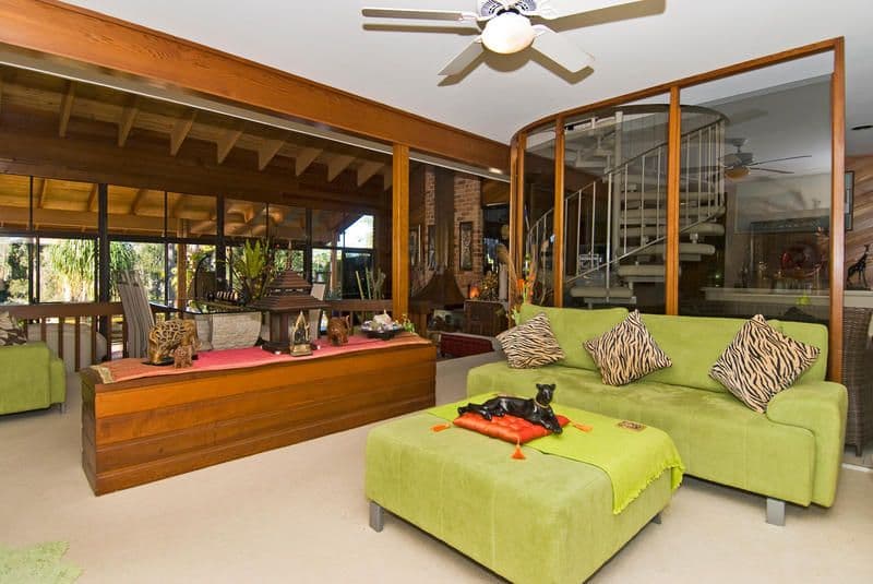 13 Gregory Drive, CARRARA QLD 4211, Carrara - Thumbnail 2