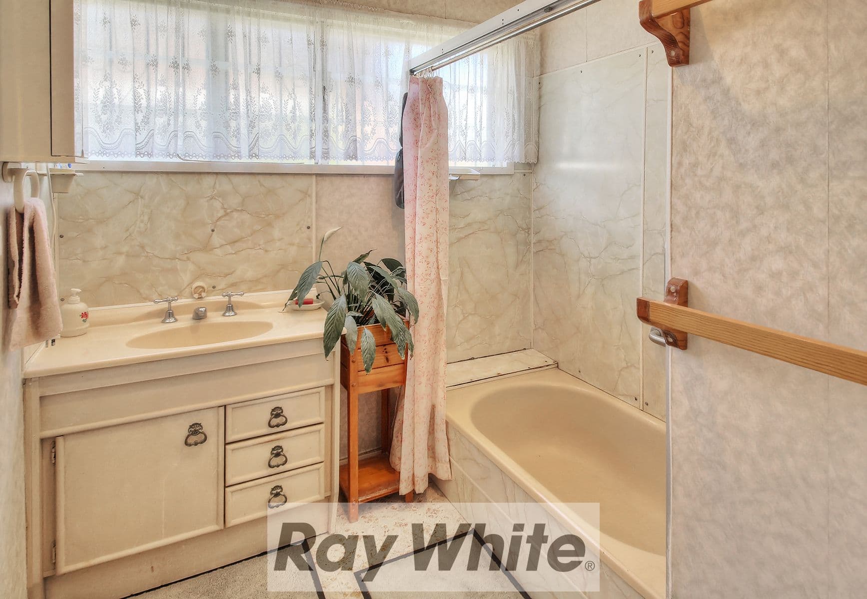 16 Redford Street, Kingston QLD 4114, Kingston - Thumbnail 6