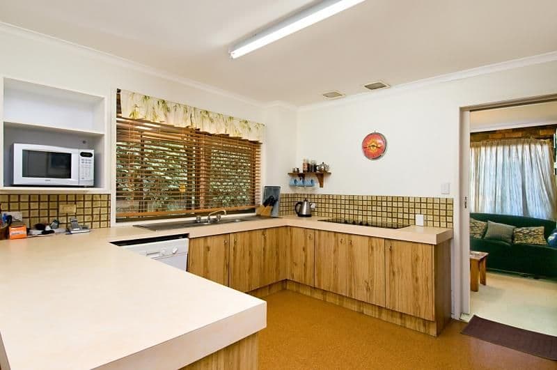 6 Agnew Street, ASPLEY QLD 4034, Aspley - Thumbnail 2
