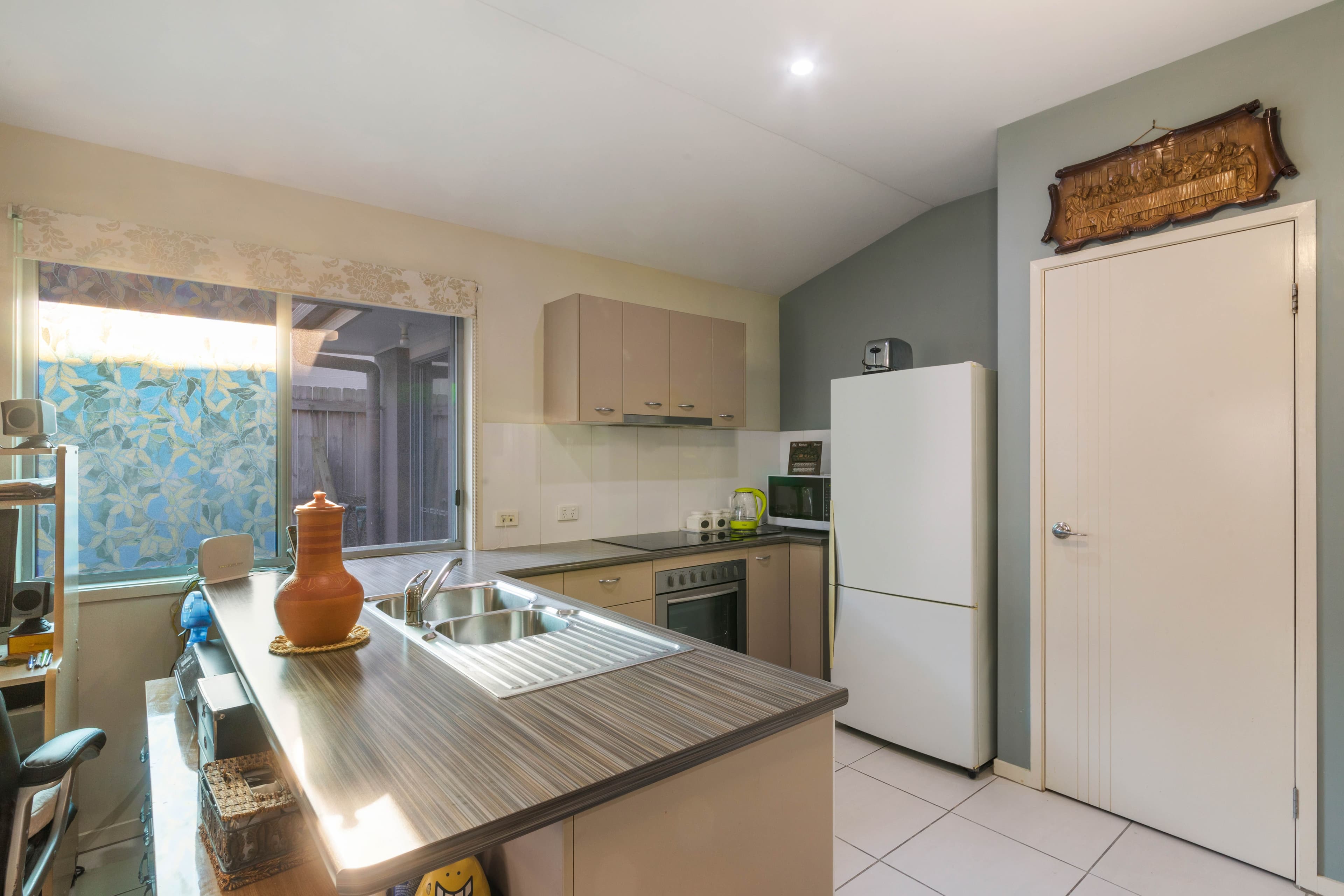 13 Clarence Place, Sippy Downs QLD 4556, Sippy Downs - Thumbnail 2