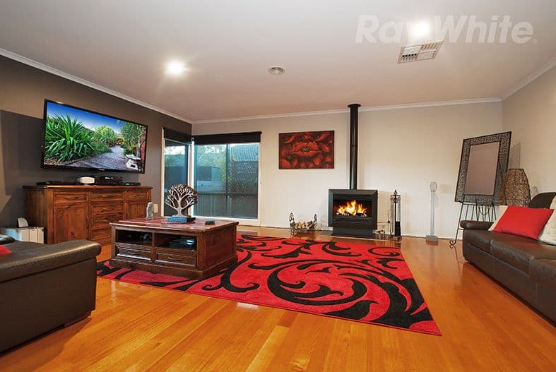 9 PAULA Way, Chirnside Park VIC 3116, Chirnside Park - Thumbnail 5