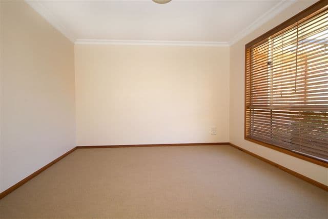 9  Banksdale Drive, MIDDLE RIDGE QLD 4350, Middle Ridge - Thumbnail 5