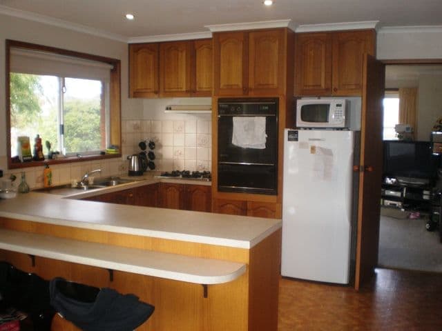 1 Casino Court, WARRNAMBOOL VIC 3280, Warrnambool - Thumbnail 2