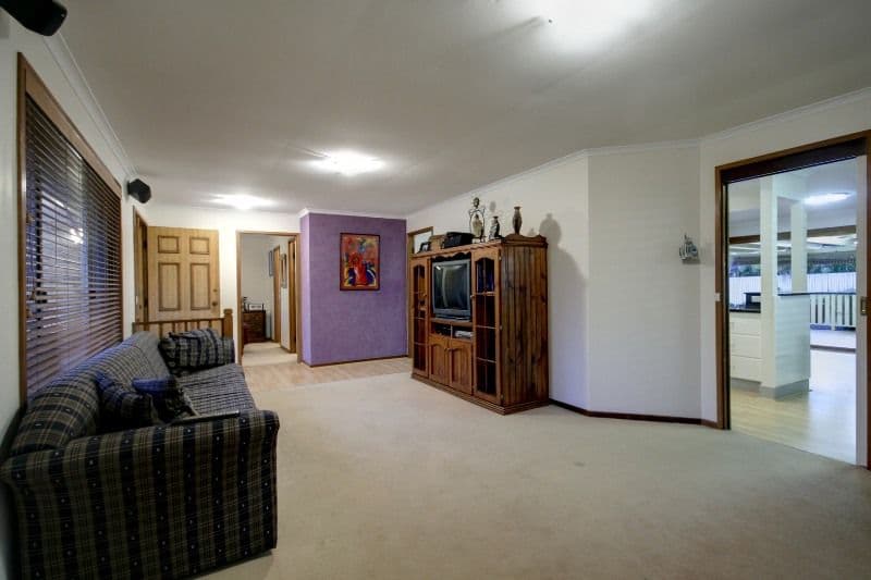 10 Suttor Court, RUNCORN QLD 4113, Runcorn - Thumbnail 5
