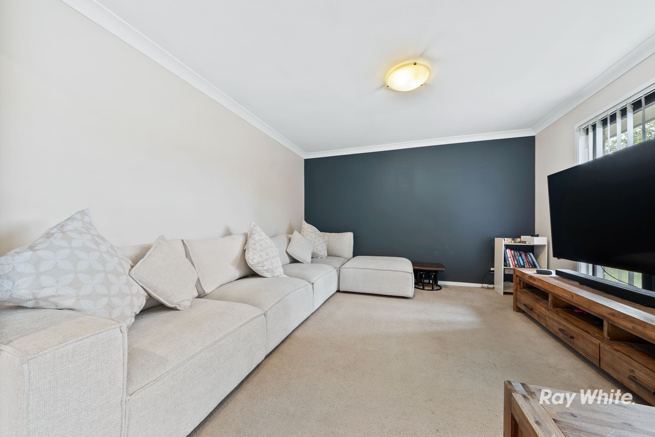 12 Sunrise Crescent, Regents Park QLD 4118, Regents Park - Thumbnail 2