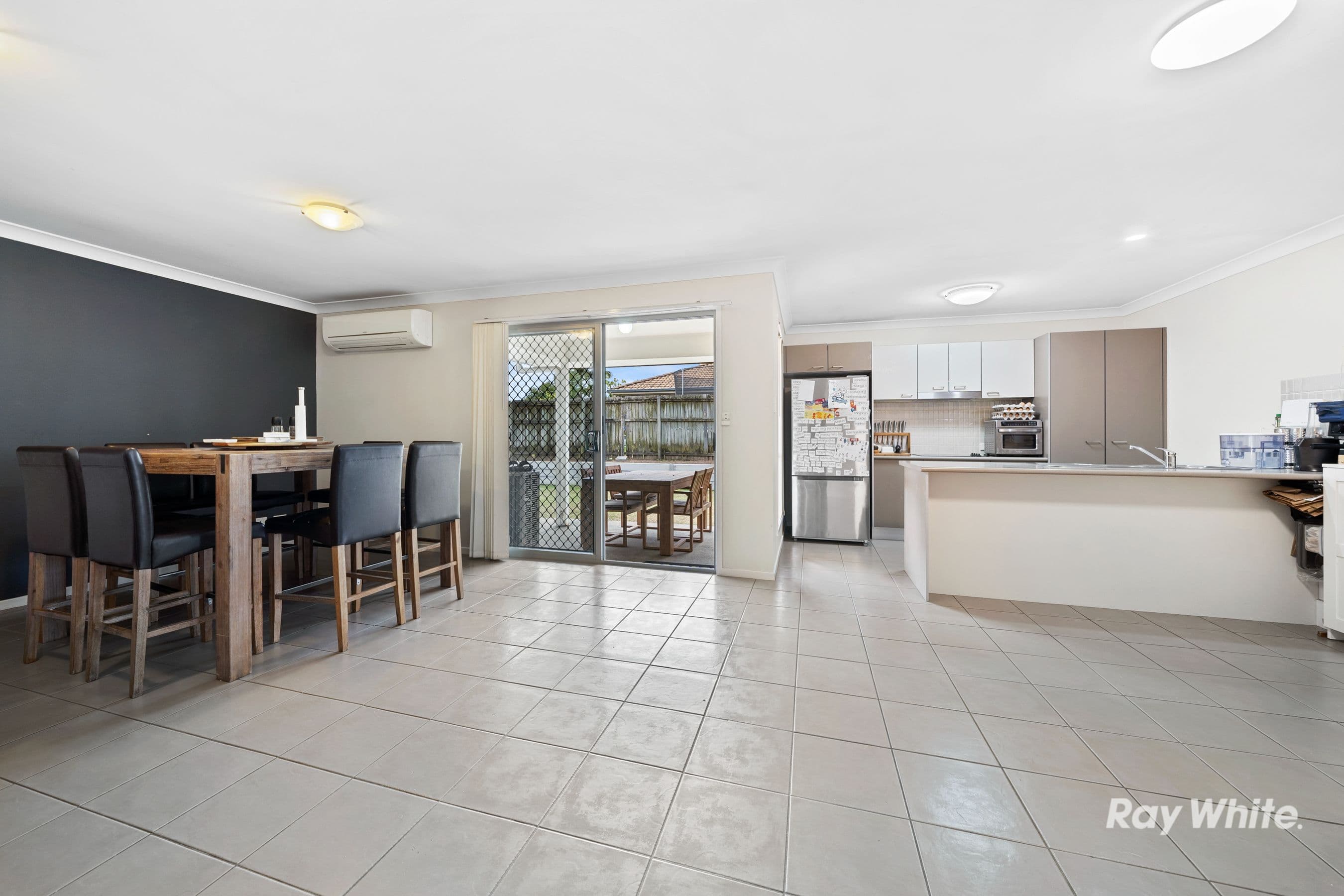 12 Sunrise Crescent, Regents Park QLD 4118, Regents Park - Thumbnail 4