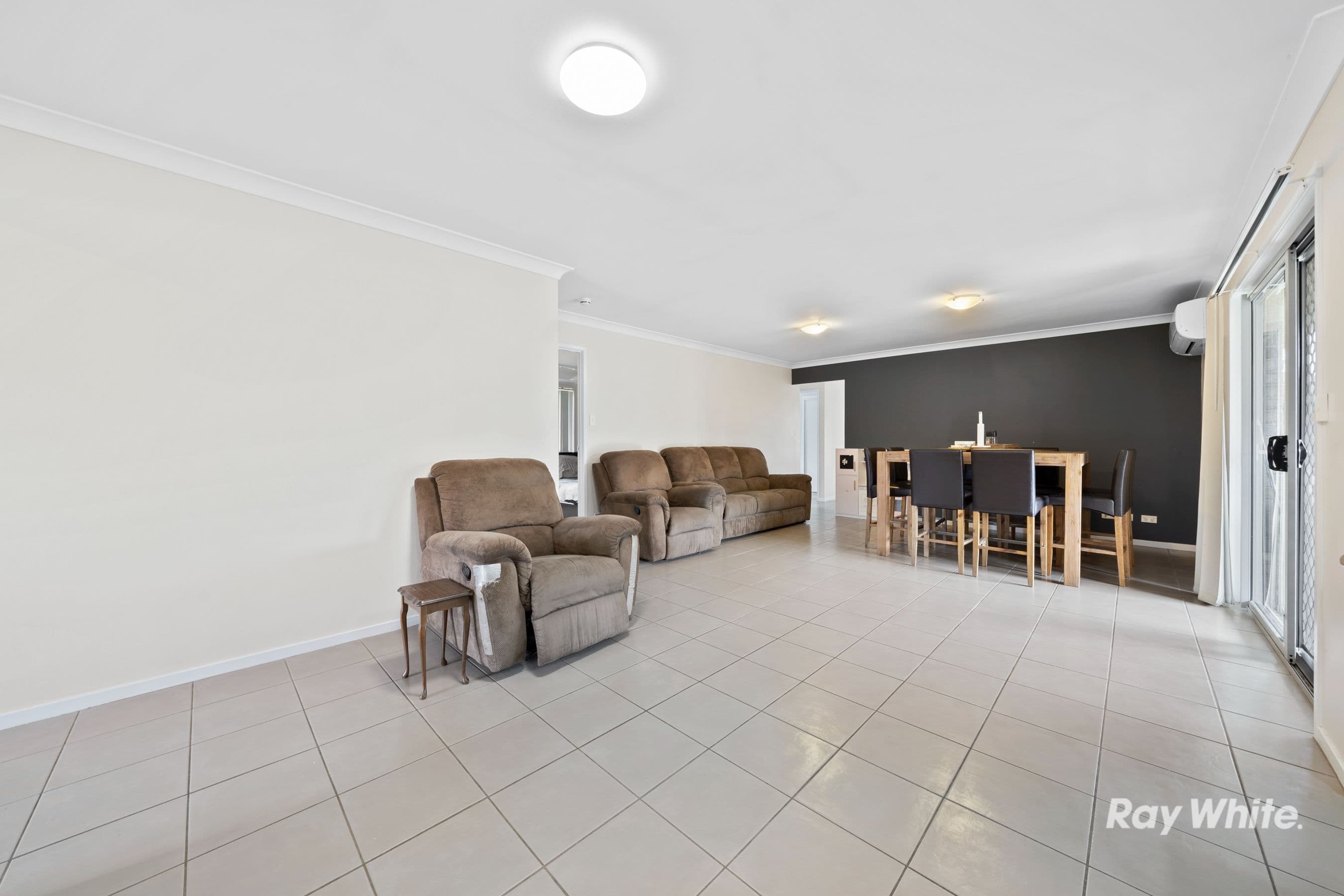 12 Sunrise Crescent, Regents Park QLD 4118, Regents Park - Thumbnail 6