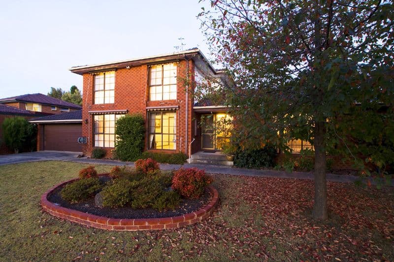 4 Tintern Crescent, WANTIRNA SOUTH VIC 3152, Wantirna South - Image 1