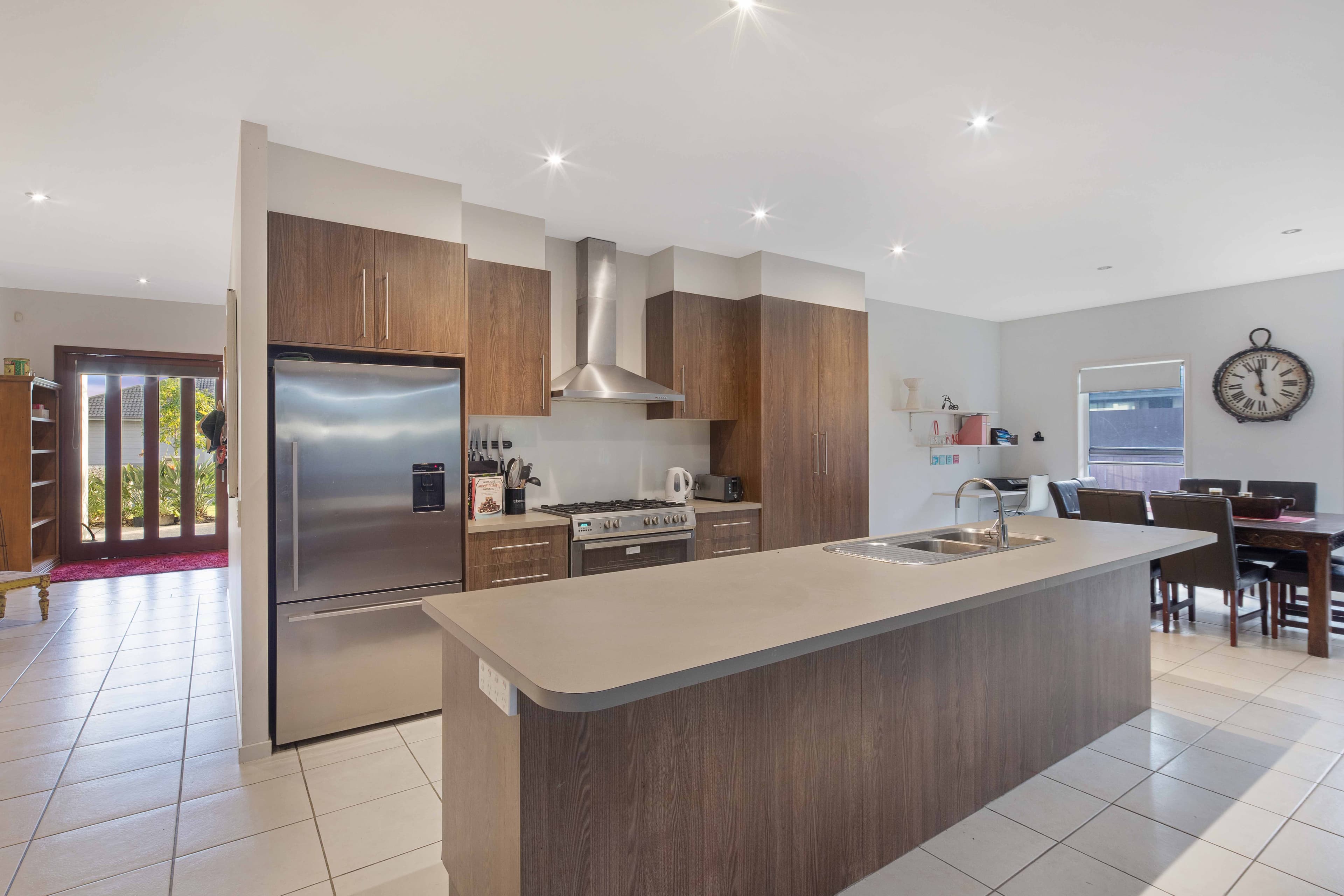 8 Doris Avenue, Miranda - Thumbnail 2