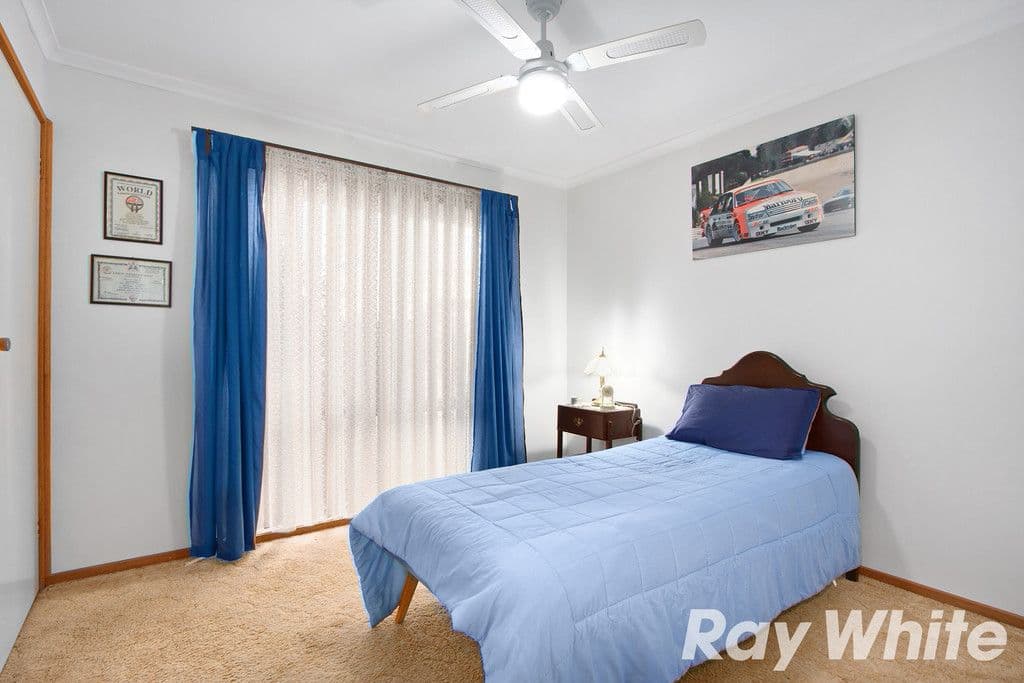 11 Gipps Crescent, Cranbourne North VIC 3977, Cranbourne North - Thumbnail 7