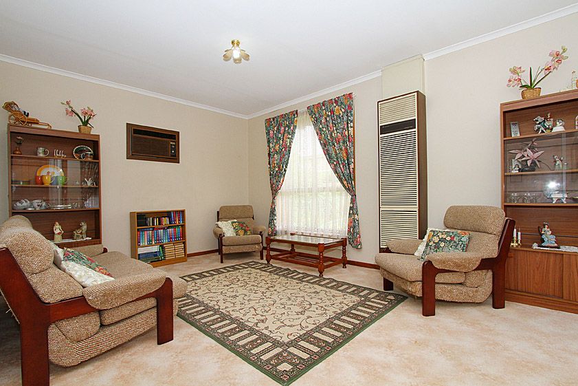 73 Purinuan Road, RESERVOIR VIC 3073, Reservoir - Thumbnail 3