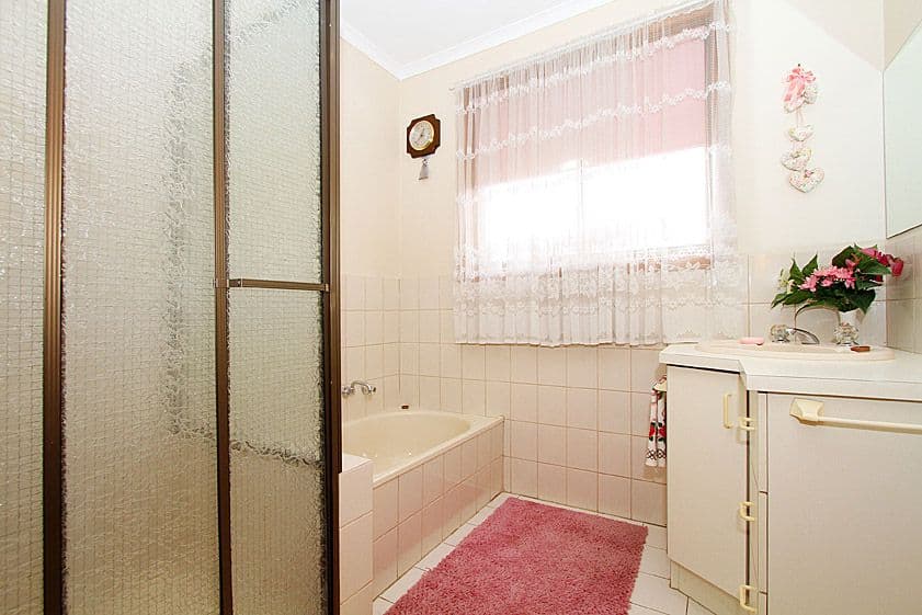 73 Purinuan Road, RESERVOIR VIC 3073, Reservoir - Thumbnail 6