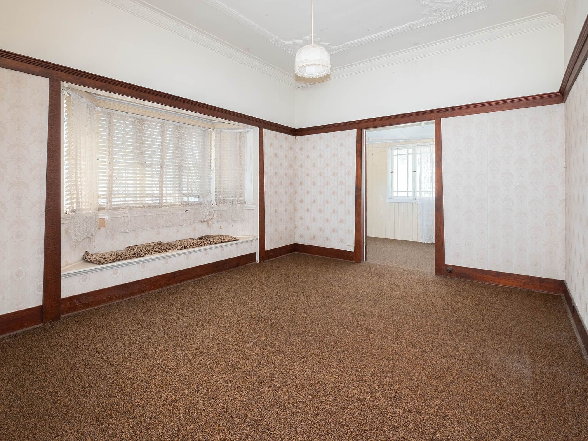 7 Contay Street, Holland Park QLD 4121, Holland Park - Thumbnail 3