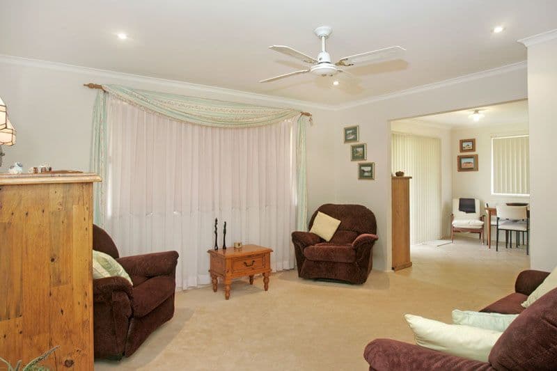 155 Cresthaven Avenue, BATEAU BAY NSW 2261, Bateau Bay - Thumbnail 3