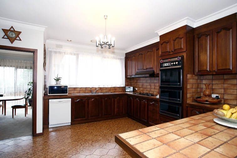 30 Rathmullen Quadrant, DONCASTER VIC 3108, Doncaster - Thumbnail 5