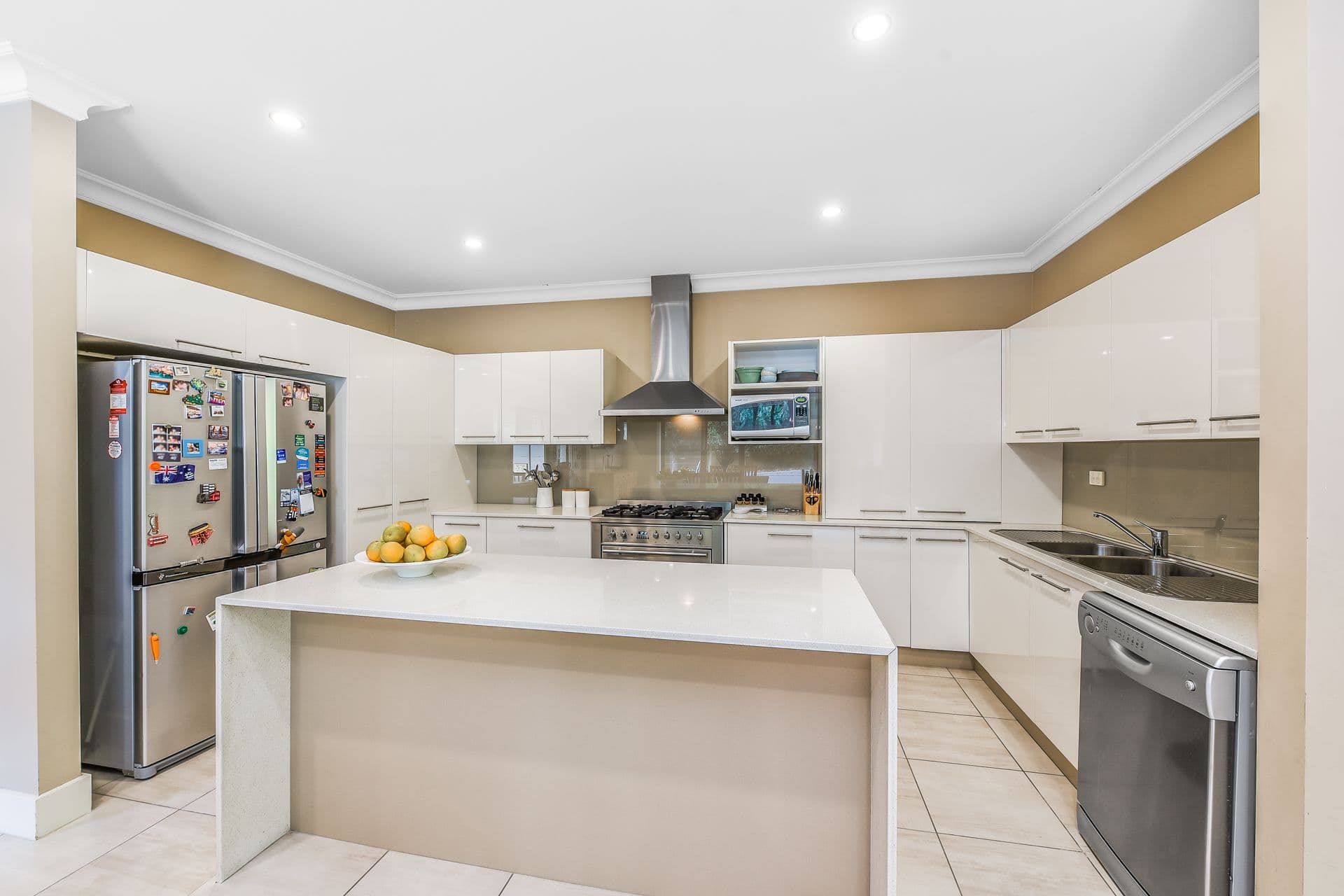 77 Edrington Park Drive, Berwick VIC 3806, Berwick - Thumbnail 2