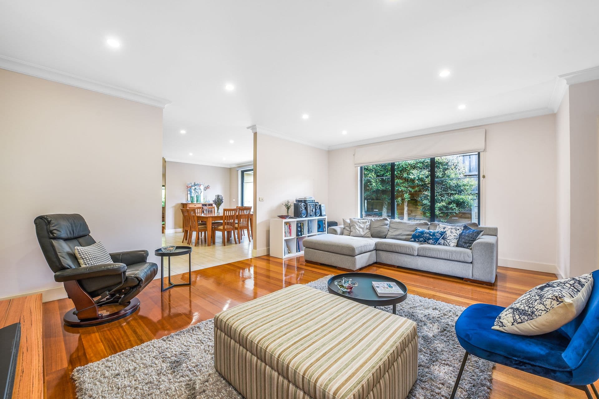 77 Edrington Park Drive, Berwick VIC 3806, Berwick - Thumbnail 3