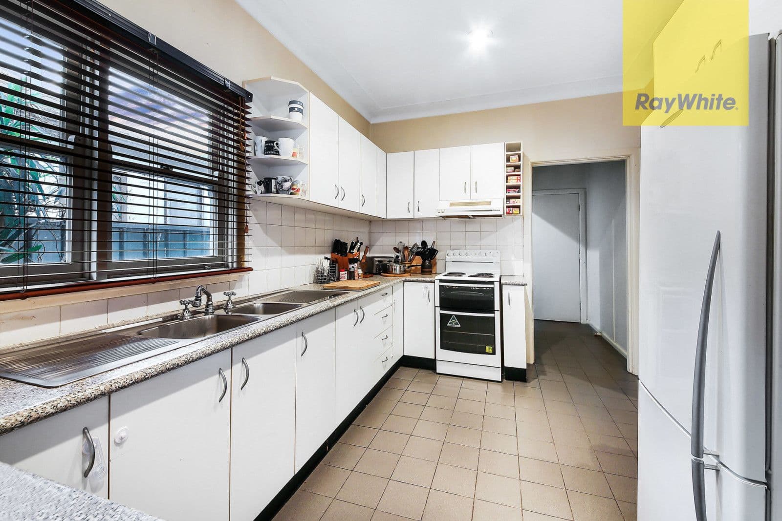 77 Smith Street, Wentworthville - Thumbnail 3