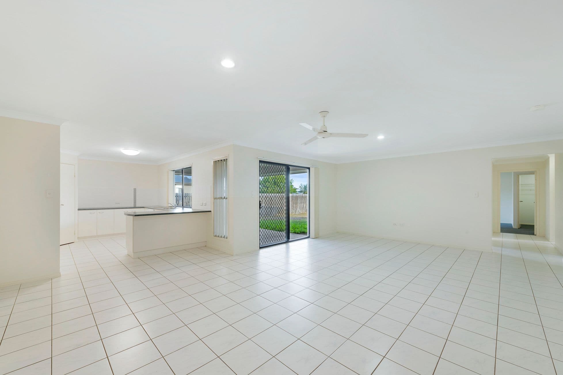 5 Peggy Drive, Coral Cove QLD 4670, Coral Cove - Thumbnail 5