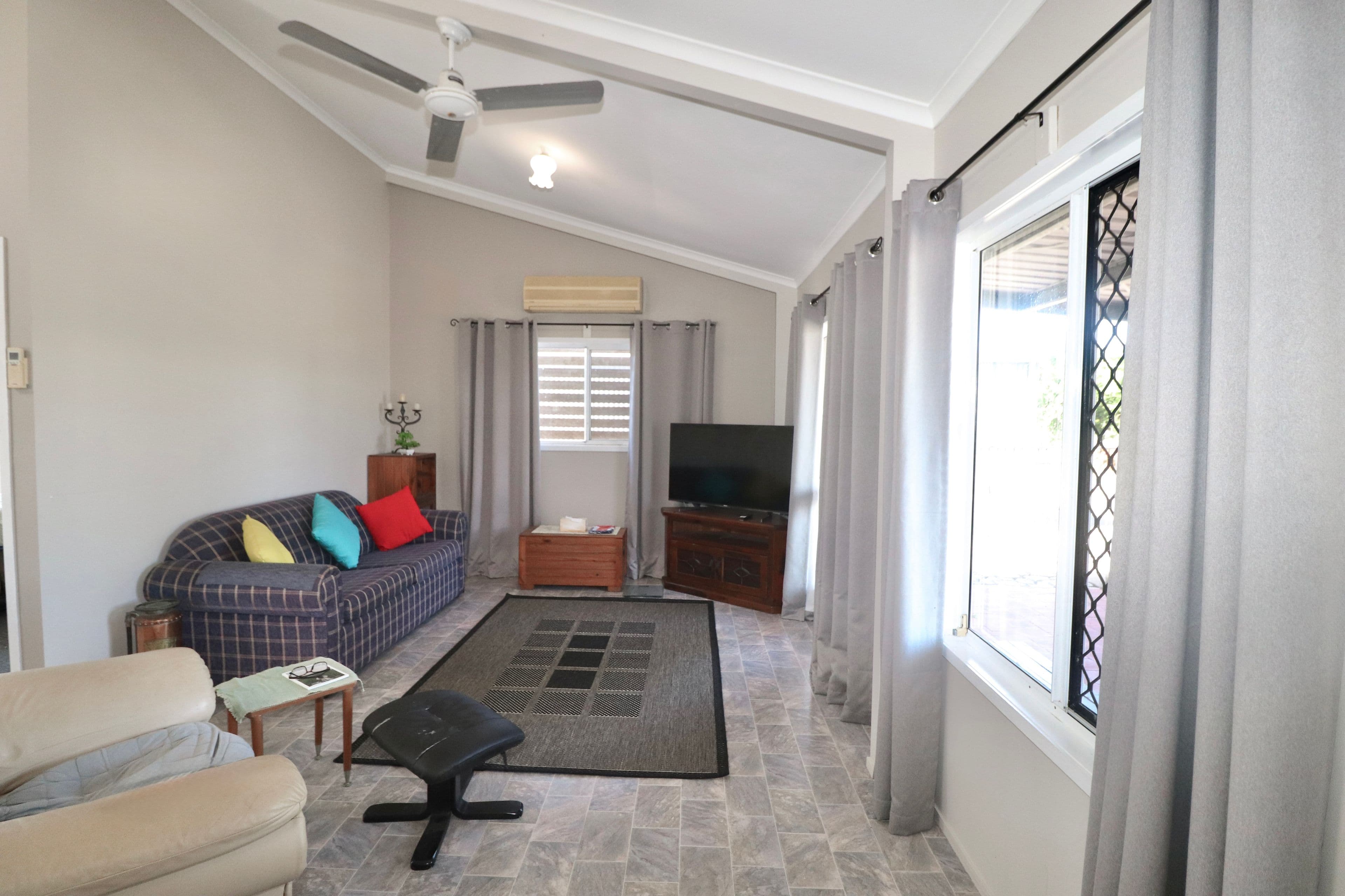6 Banksia Street, Forrest Beach QLD 4850, Forrest Beach - Thumbnail 4