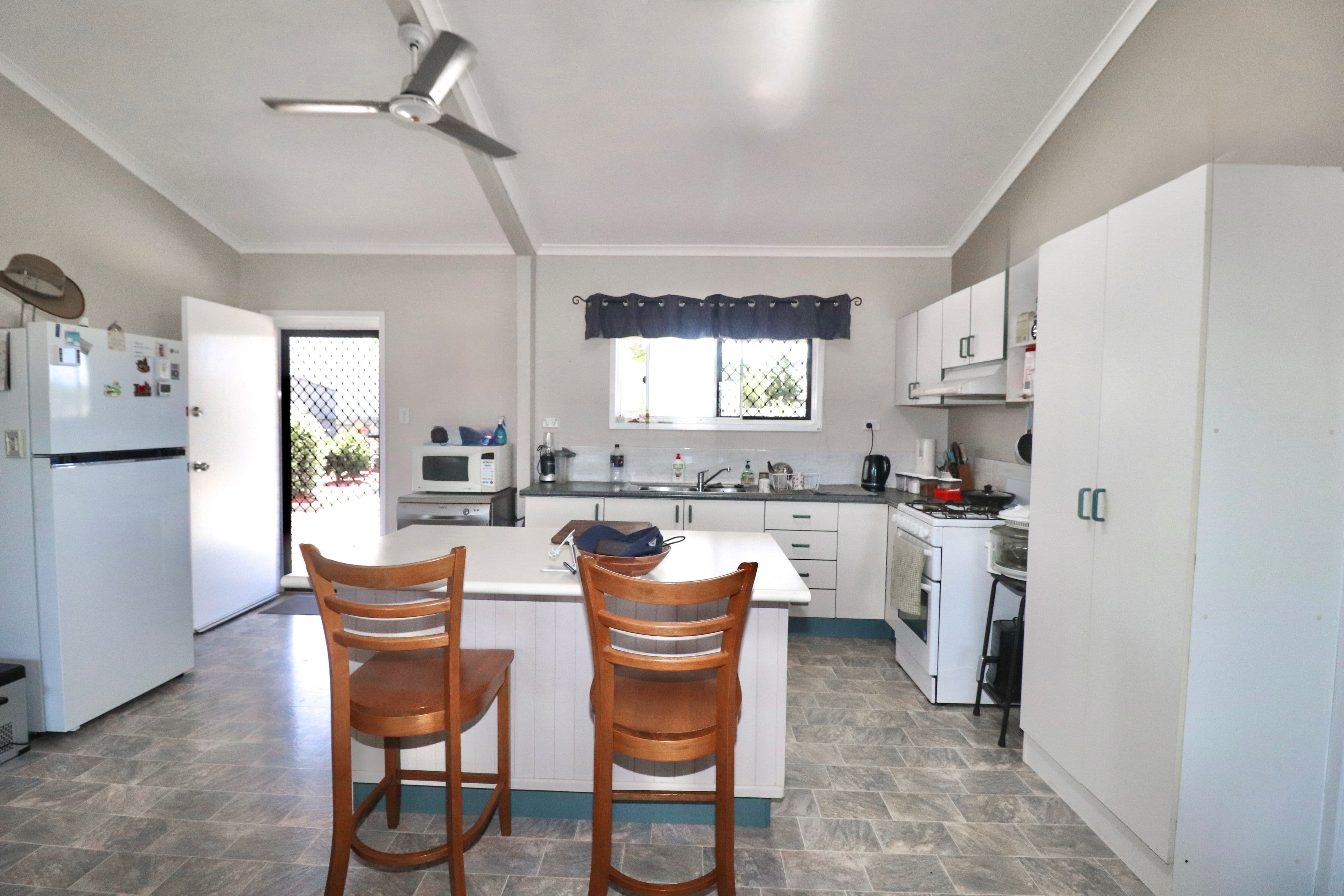 6 Banksia Street, Forrest Beach QLD 4850, Forrest Beach - Thumbnail 8