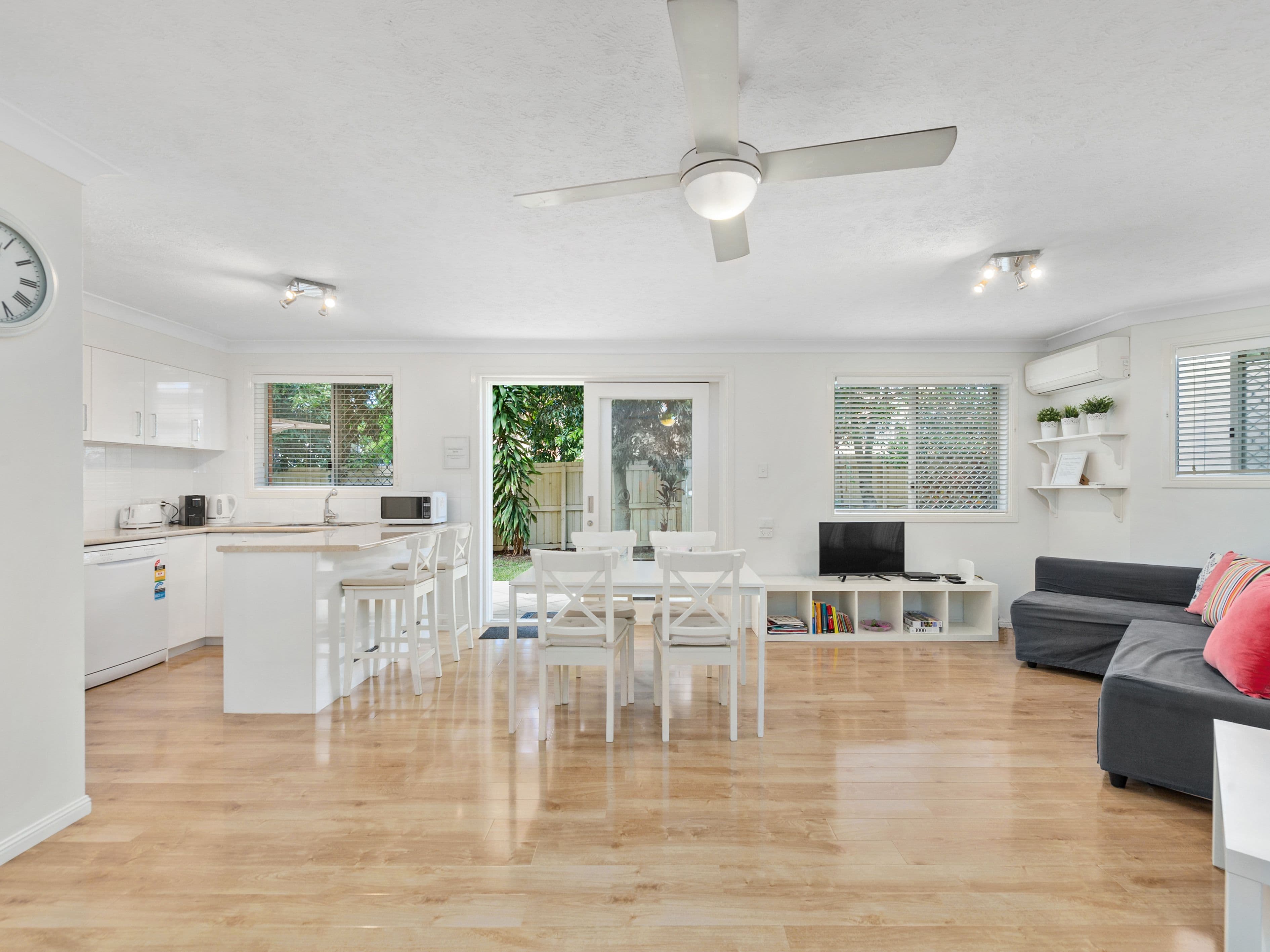 94 Leckie Road, Kedron QLD 4031, Kedron - Thumbnail 3