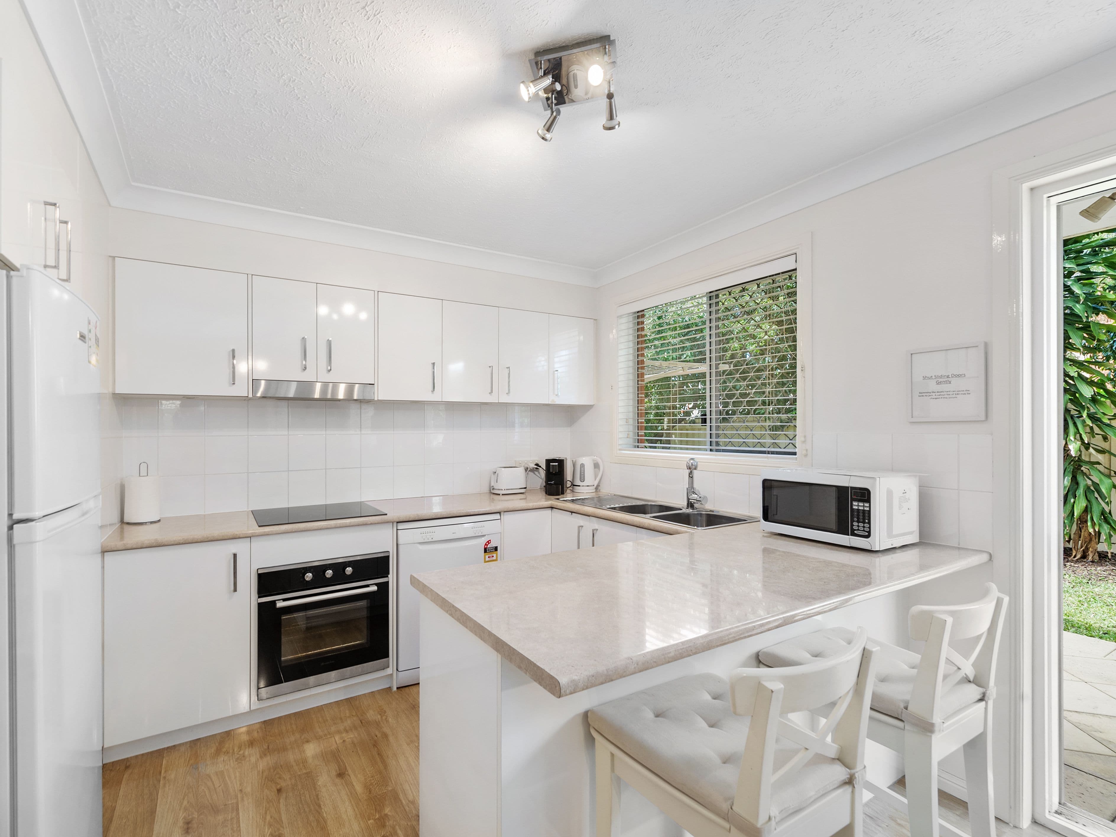 94 Leckie Road, Kedron QLD 4031, Kedron - Thumbnail 4