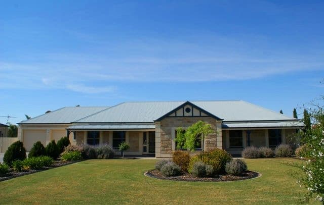 122 Christian Road, MURRAY BRIDGE SA 5253, Murray Bridge - Image 1