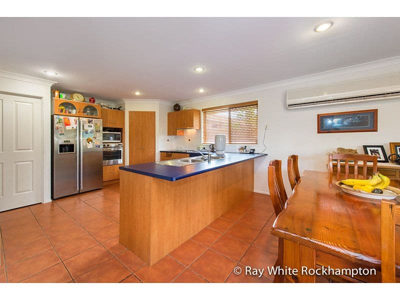 16 Brookside Avenue, NORMAN GARDENS QLD 4701, Norman Gardens - Thumbnail 7