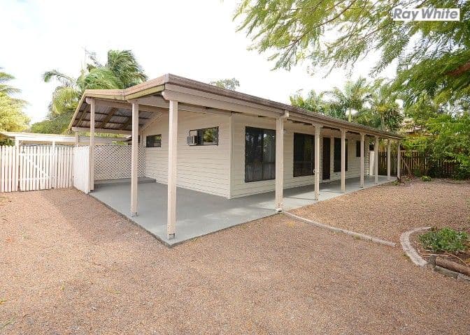 37 Ann Street, TORQUAY QLD 4655, Torquay - Image 1
