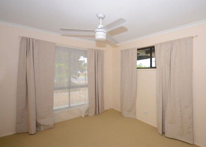 37 Ann Street, TORQUAY QLD 4655, Torquay - Thumbnail 6