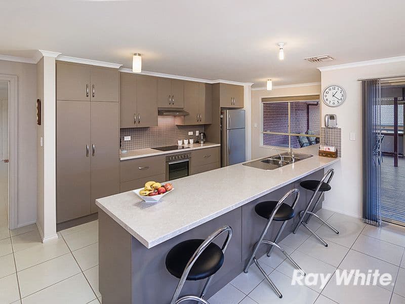 29 Burnbank Way, Mount Barker SA 5251, Mount Barker - Thumbnail 2