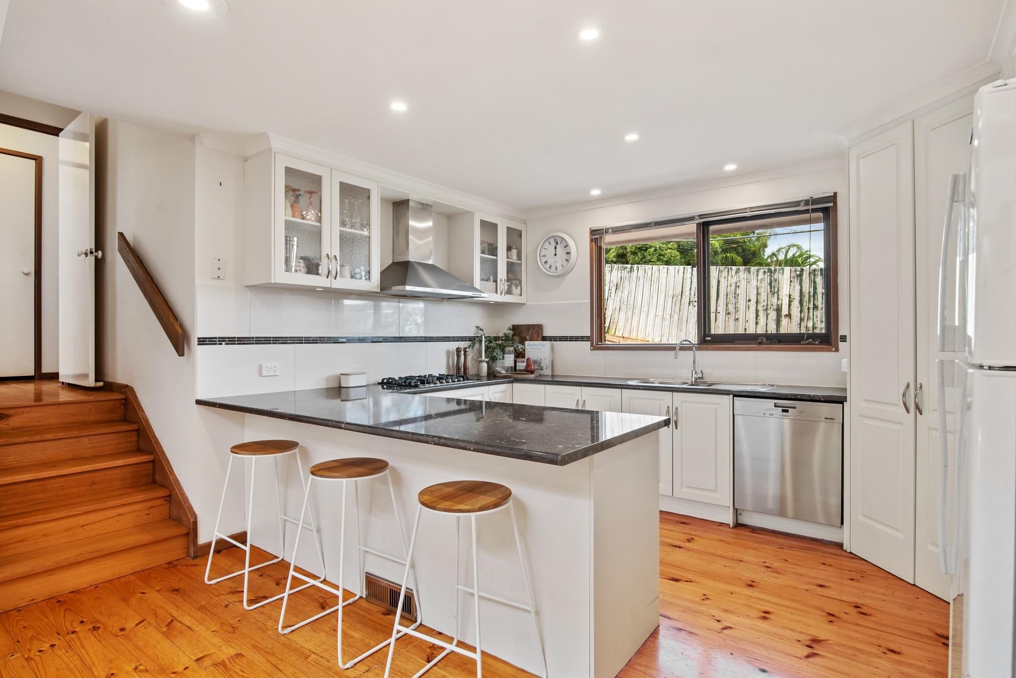 16 Meadowlark Lane, Mooroolbark VIC 3138, Mooroolbark - Thumbnail 4