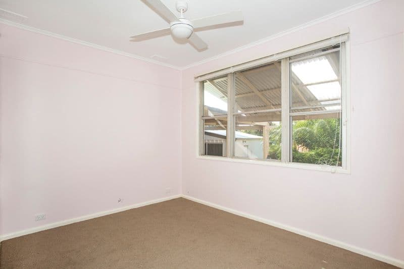 4 Pine Street, Batehaven - Thumbnail 5