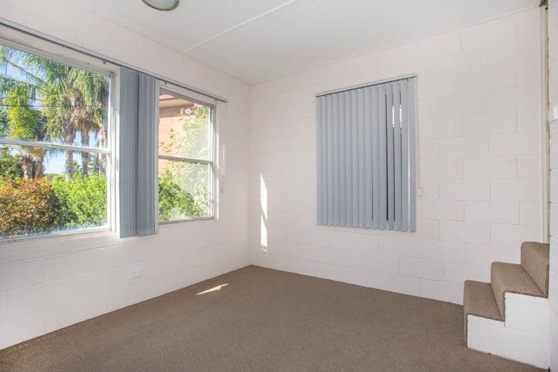 4 Pine Street, Batehaven - Thumbnail 7