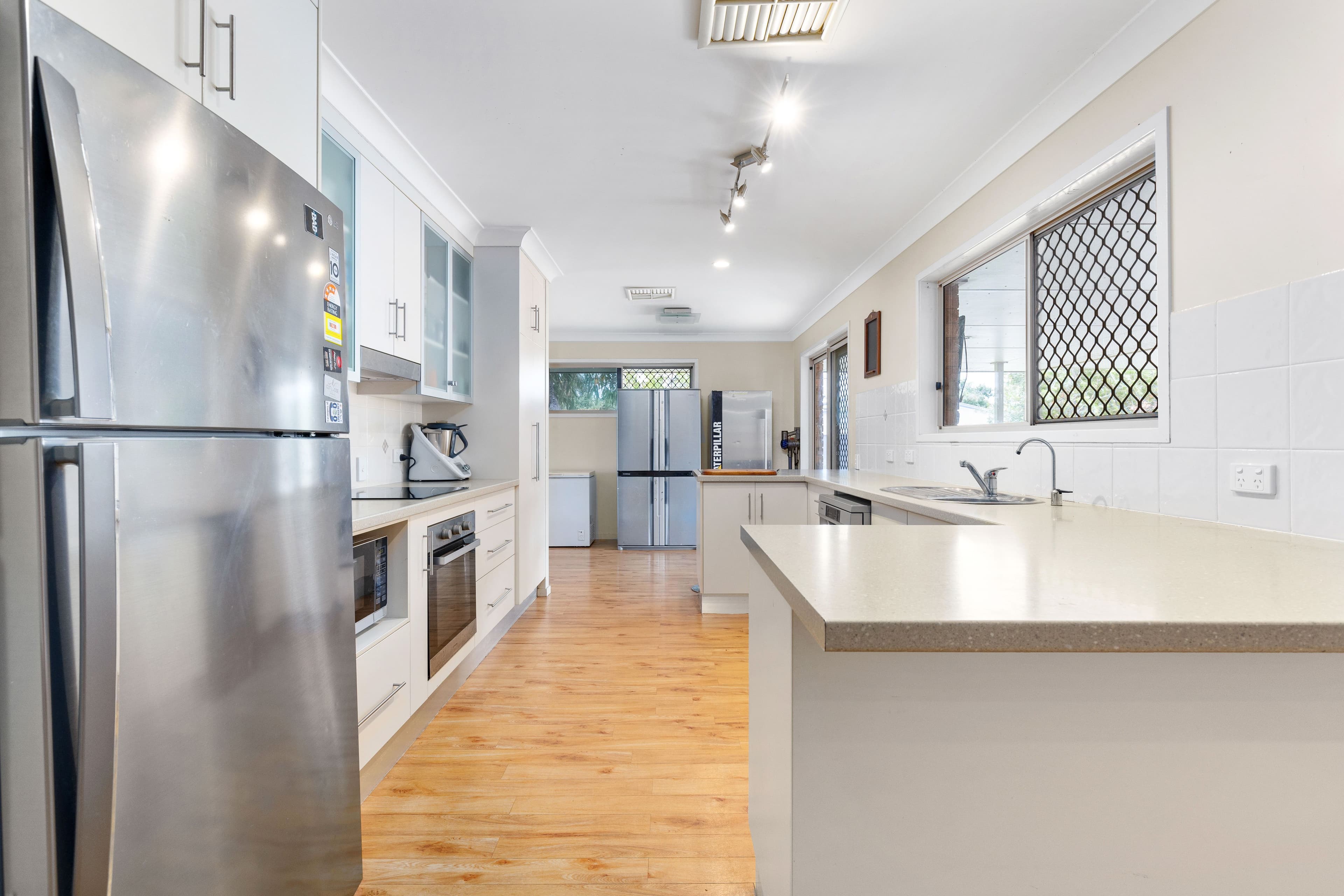 13 Crinum Crescent, Emerald QLD 4720, Emerald - Thumbnail 8