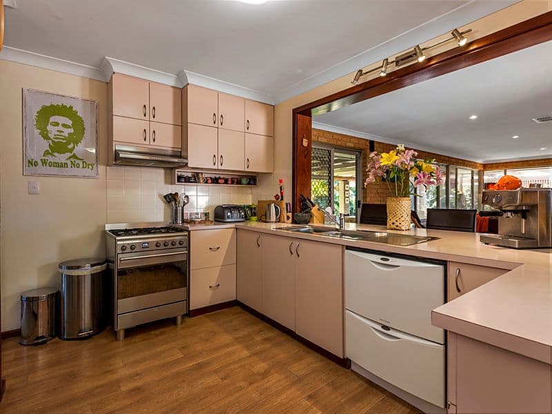 13 Bosley Street, Sunset Beach WA 6530, Sunset Beach - Thumbnail 4