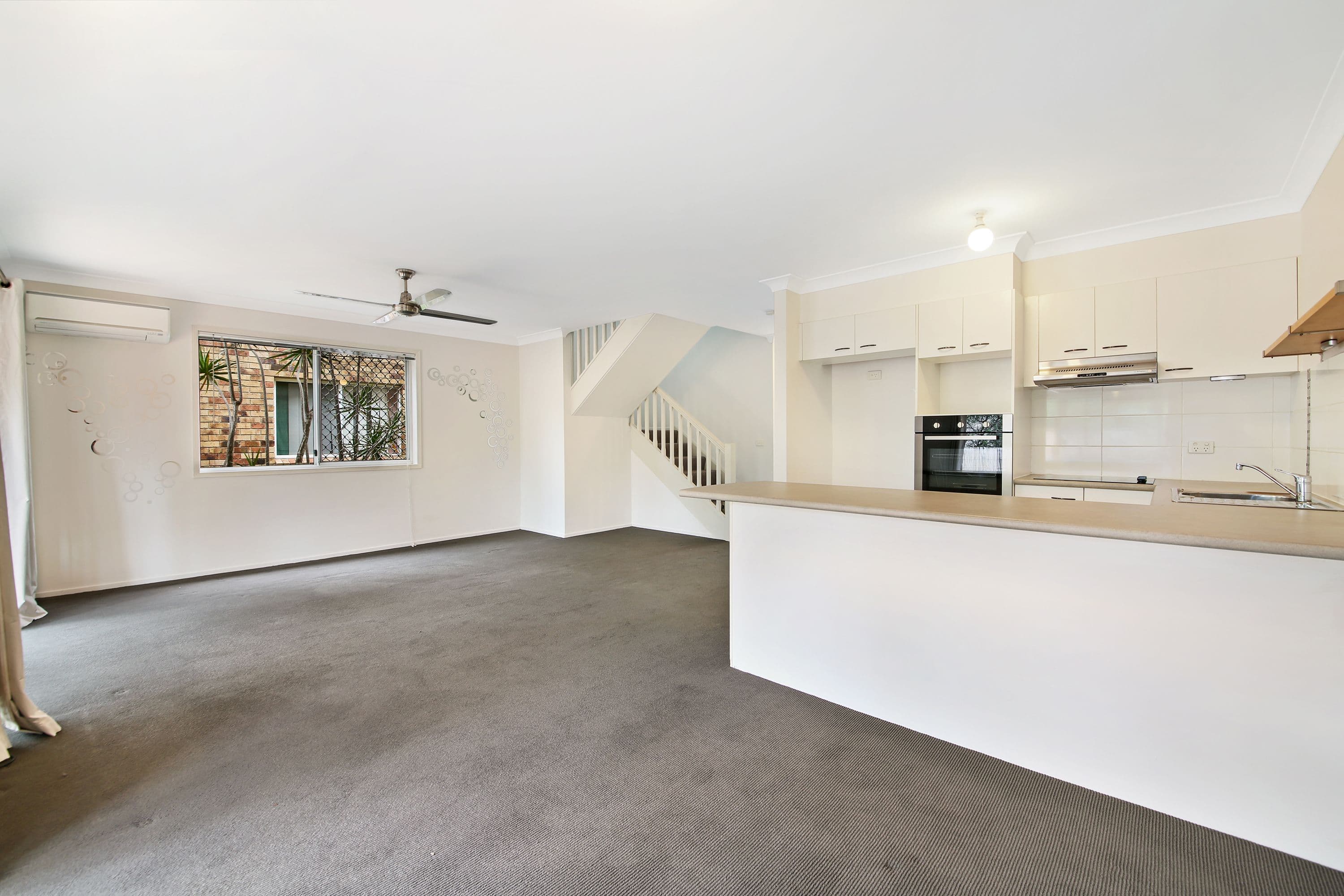 20 Huth Street, Labrador QLD 4215, Labrador - Thumbnail 5