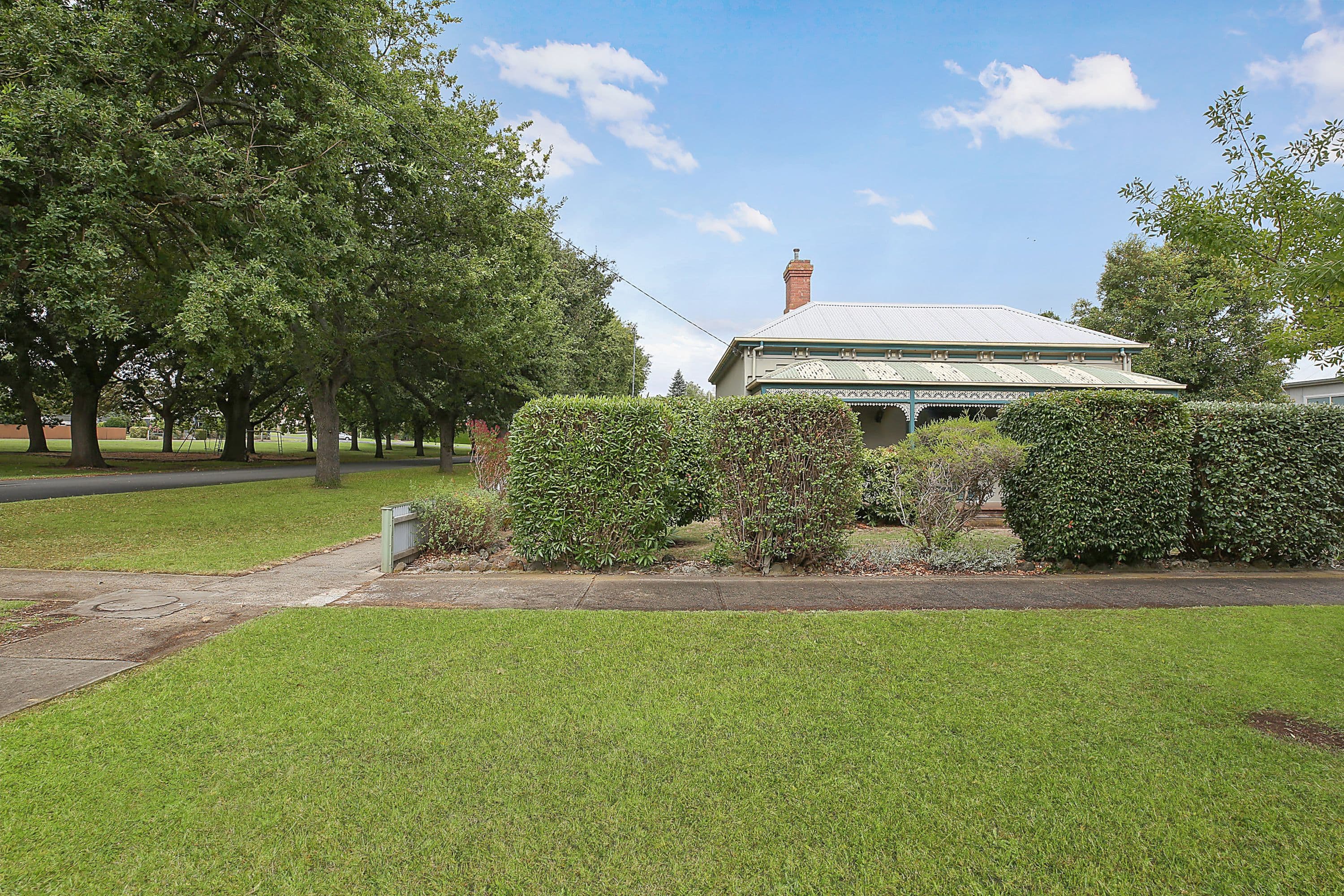 21 Scott Street, Camperdown VIC 3260, Camperdown - Thumbnail 2
