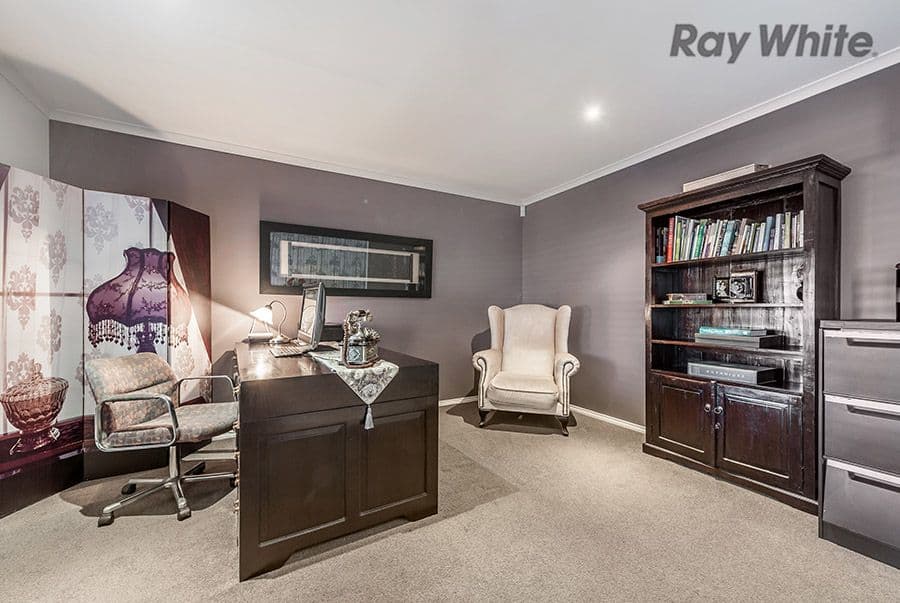 21 Thomson Way, Taylors Hill VIC 3037, Taylors Hill - Thumbnail 5