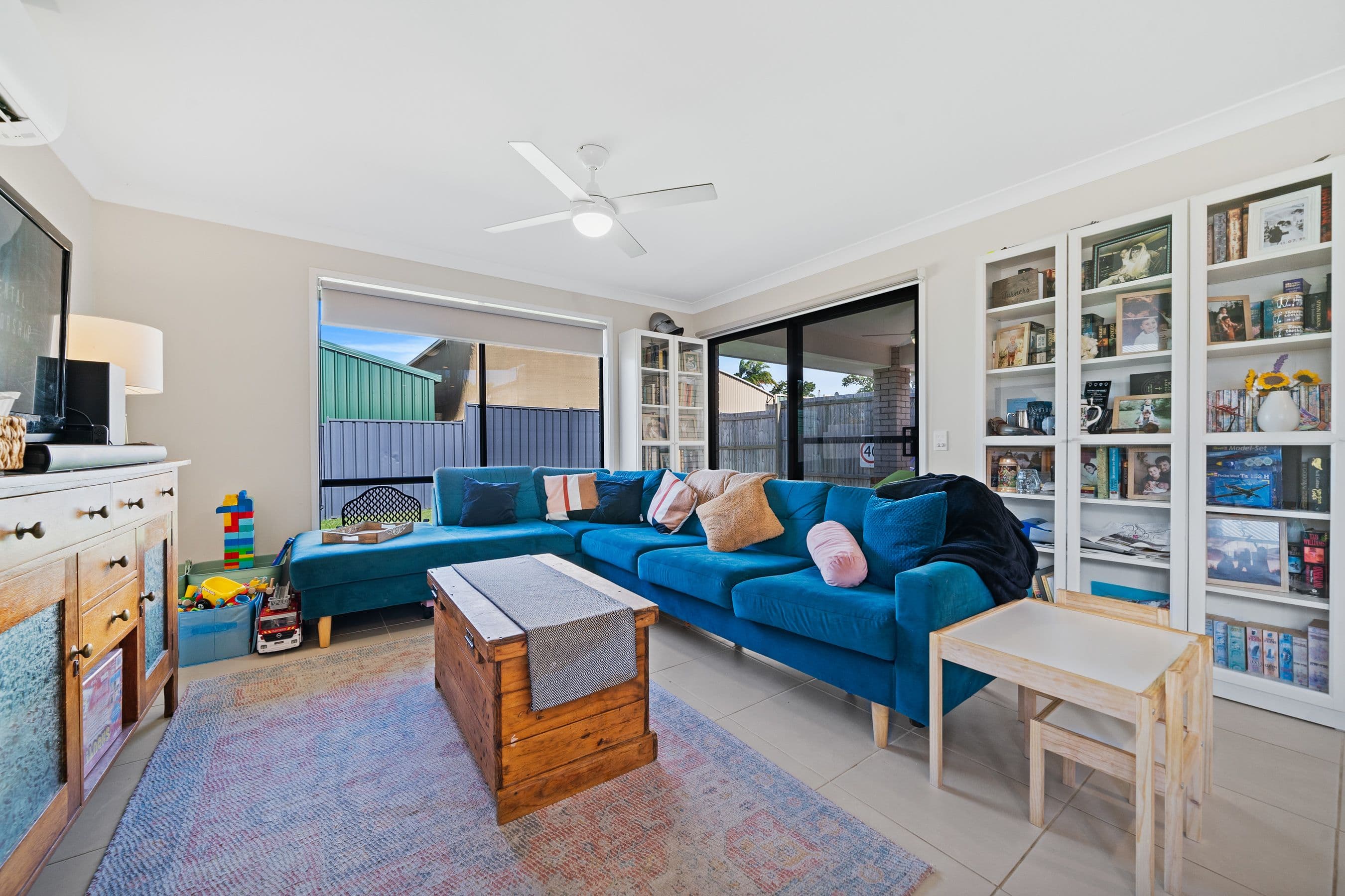 18 Spruce Circuit, Hillcrest QLD 4118, Hillcrest - Thumbnail 4