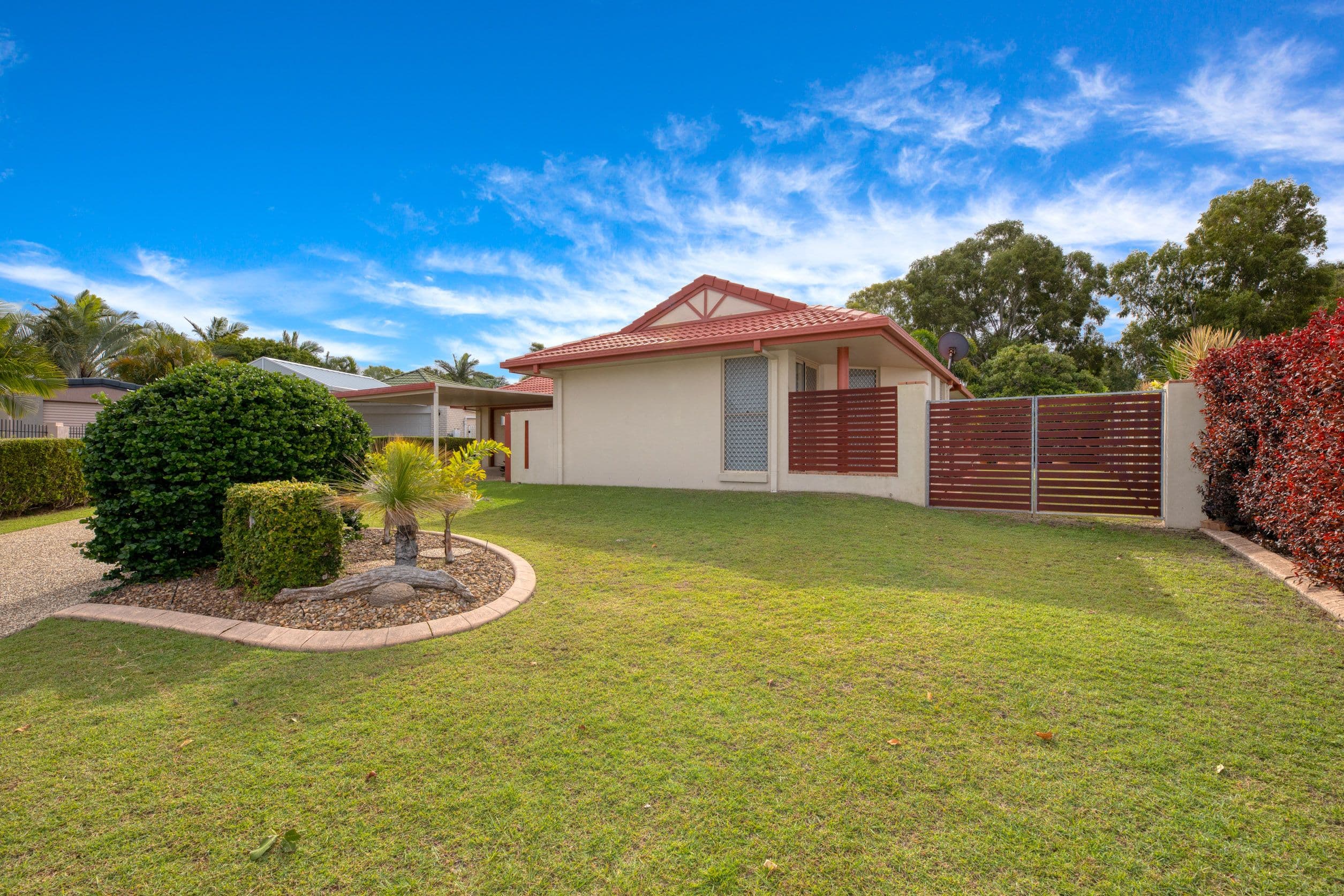 7 Windward Place, Banksia Beach QLD 4507, Banksia Beach - Thumbnail 3