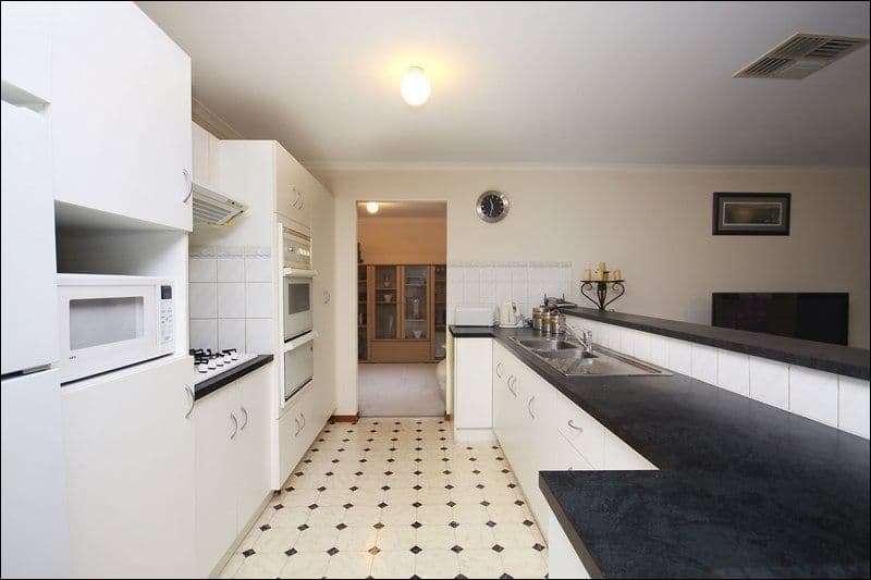 44 Highfield Drive, HILLBANK SA 5112, Hillbank - Thumbnail 2
