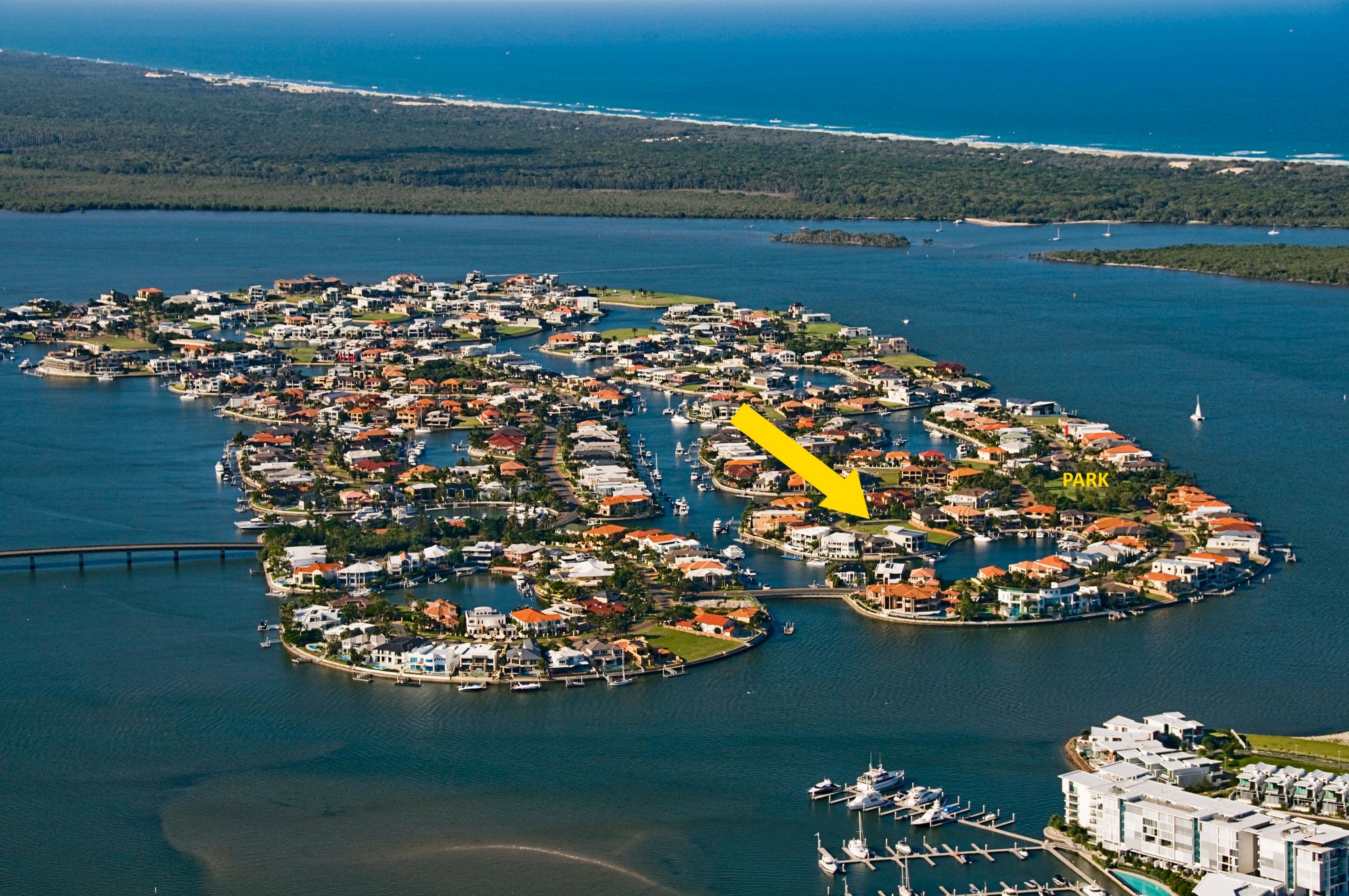 10 Queen Guineveres Place, Sovereign Islands QLD 4216, Sovereign Islands - Thumbnail 4